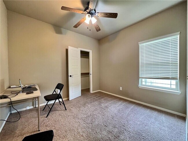 Building Photo - Nice House In SE Fayetteville