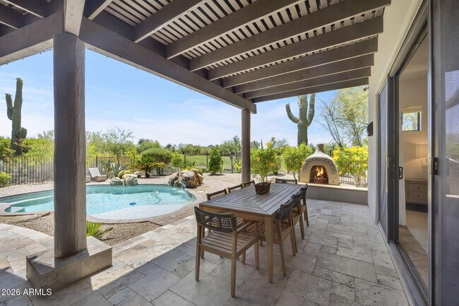 Building Photo - 3105 E Arroyo Hondo Rd
