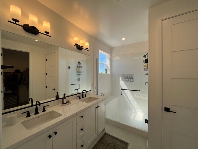 Building Photo - 3810 Hatchery Ln