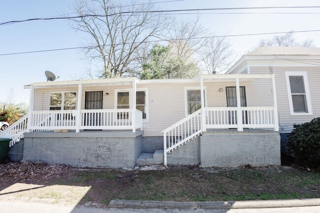 Building Photo - 316 N 8th St