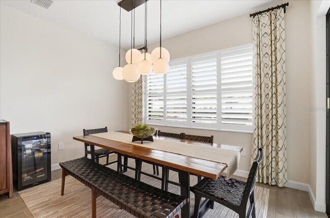 Building Photo - 15917 Tradewind Ter