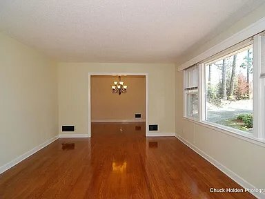 Building Photo - 6917 Brookfield Rd