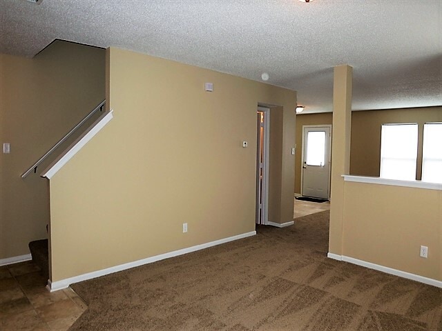 Building Photo - 10395 Carrington Way