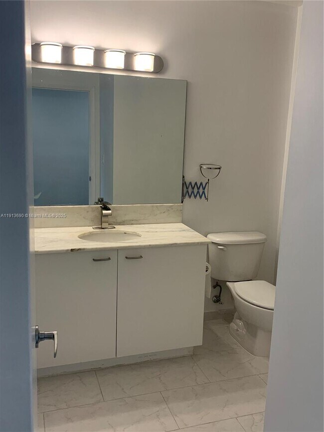 Building Photo - 133 NE 2nd Ave