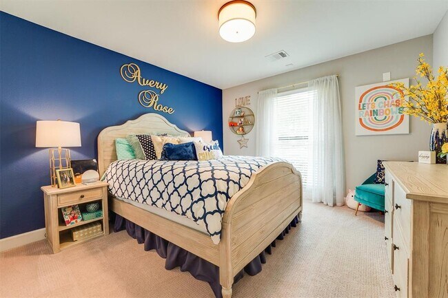 Building Photo - 9142 Bronco Dr