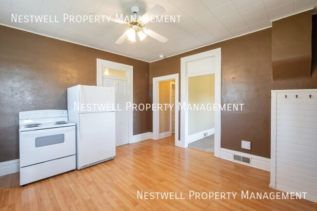 Building Photo - 1497 E 900 N