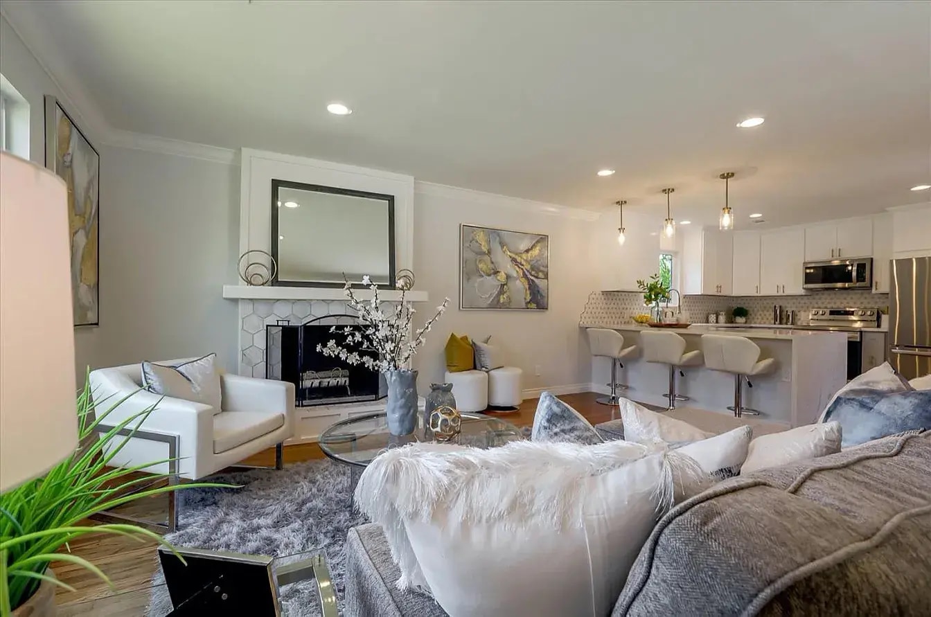 Building Photo - 992 Fairfield Ave