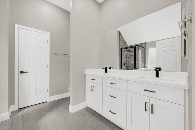 Building Photo - 16111 Blue Mesa Ridge Dr