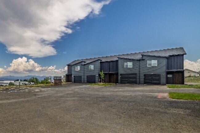 Building Photo - 3396 Crosswind Ct