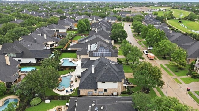 Building Photo - 2802 Kestrel Trace Ln