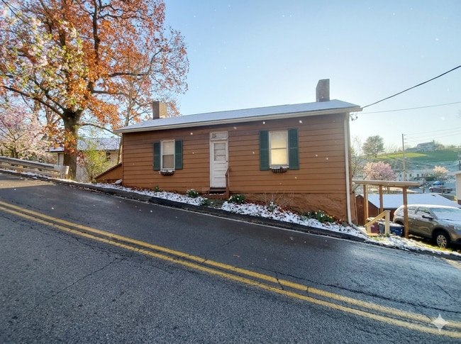 Building Photo - Spring Into Homeownership This May! Lease-to-Own Home Opportunity – This is NOT a Typical Rental!