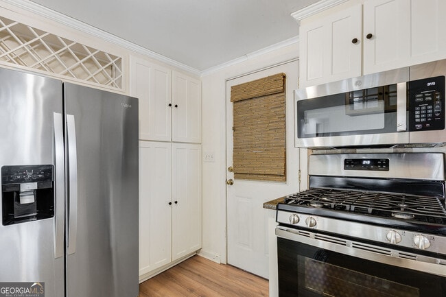 Building Photo - 920 Vfw Dr