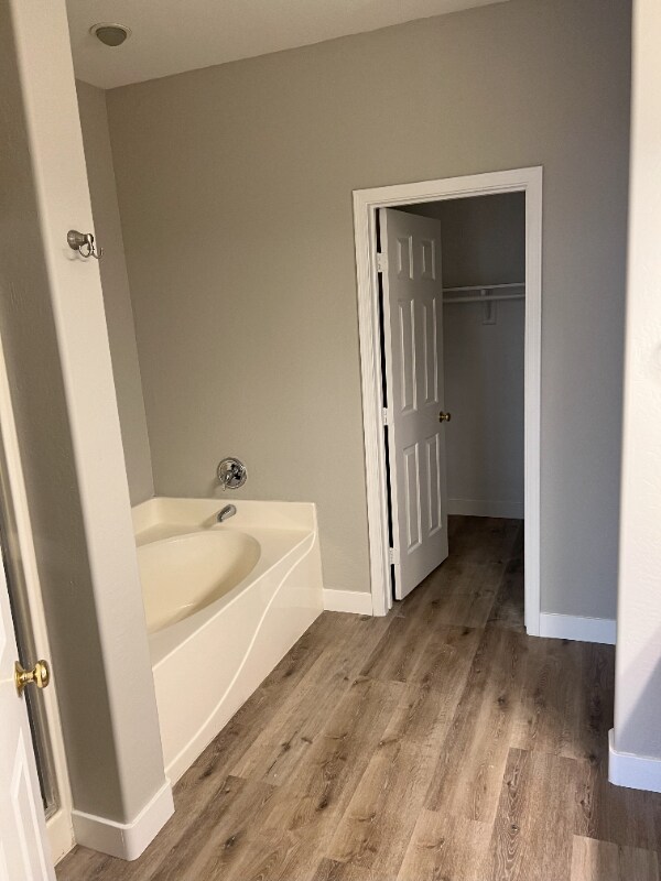 Building Photo - 1225 N 36th St