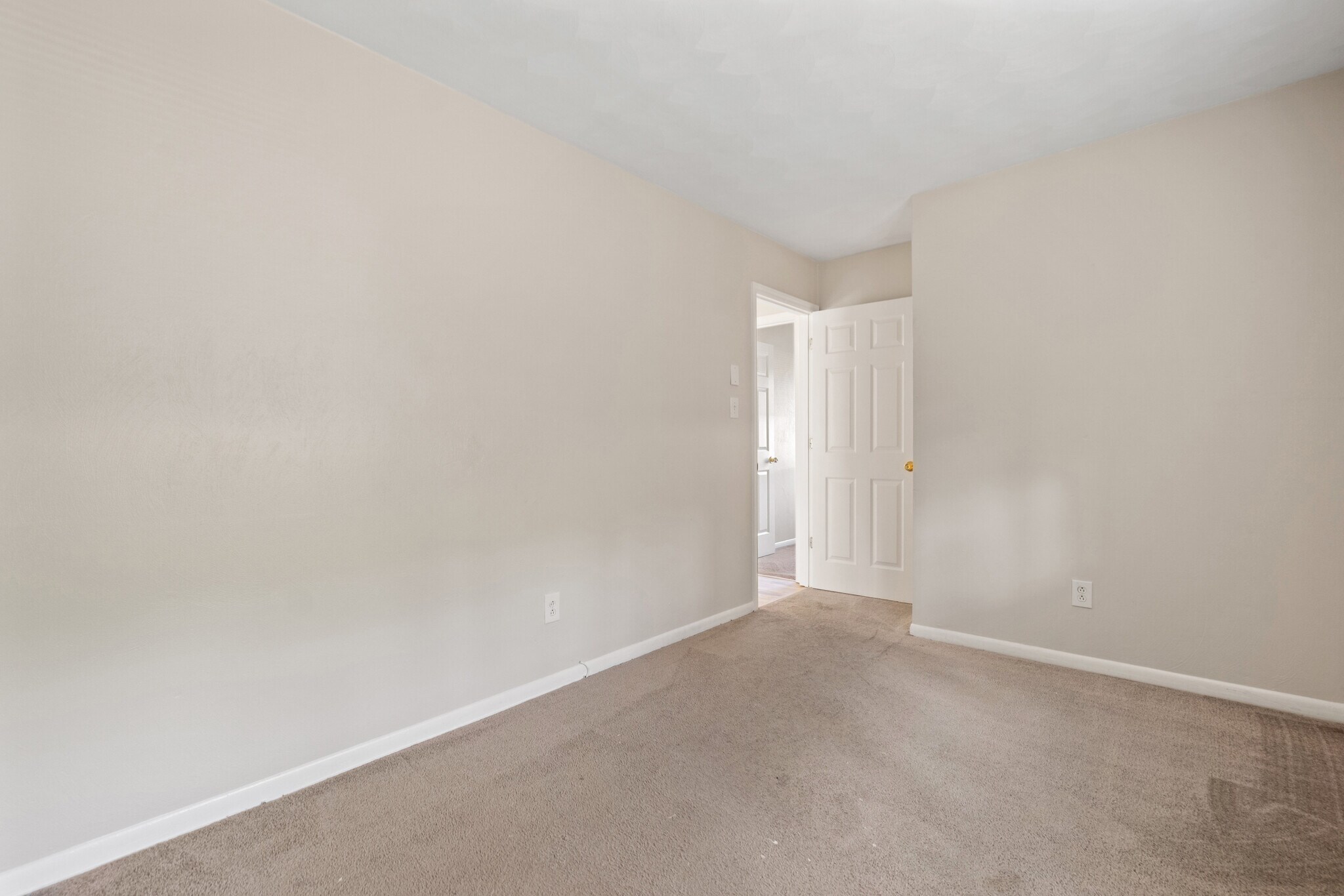 Building Photo - 3305 Portobello Ct