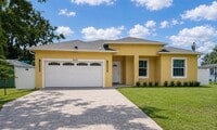 Building Photo - 6804 N Himes Ave