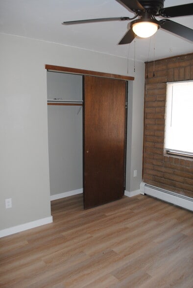 Building Photo - 1105 Santa Clara Ave