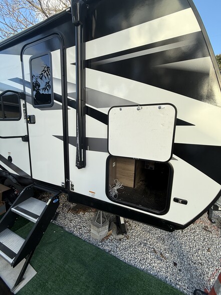 Building Photo - 312 Fleming Ave