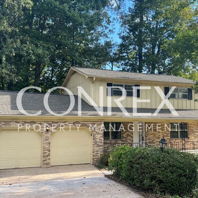 Primary Photo - Charming 3 Bedroom Home in Huntsville with...