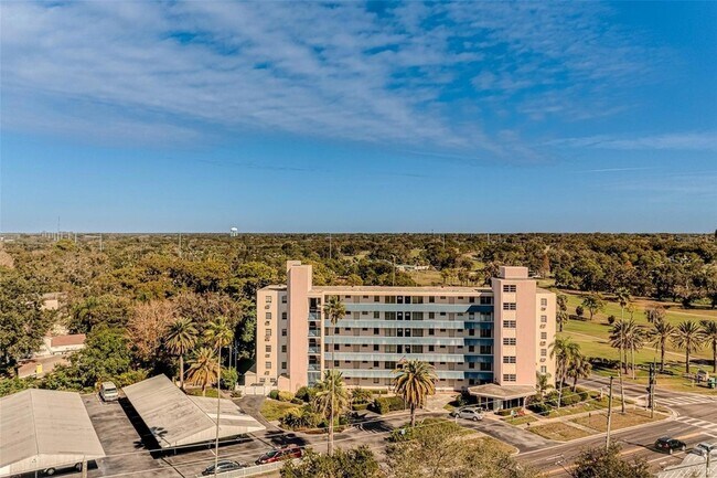 Building Photo - 200 N Betty Ln