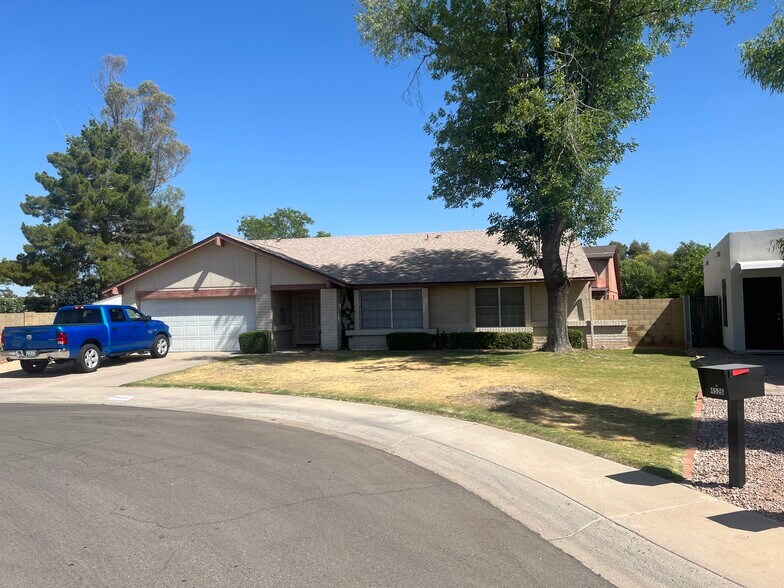 Building Photo - 4526 E Crocus Dr