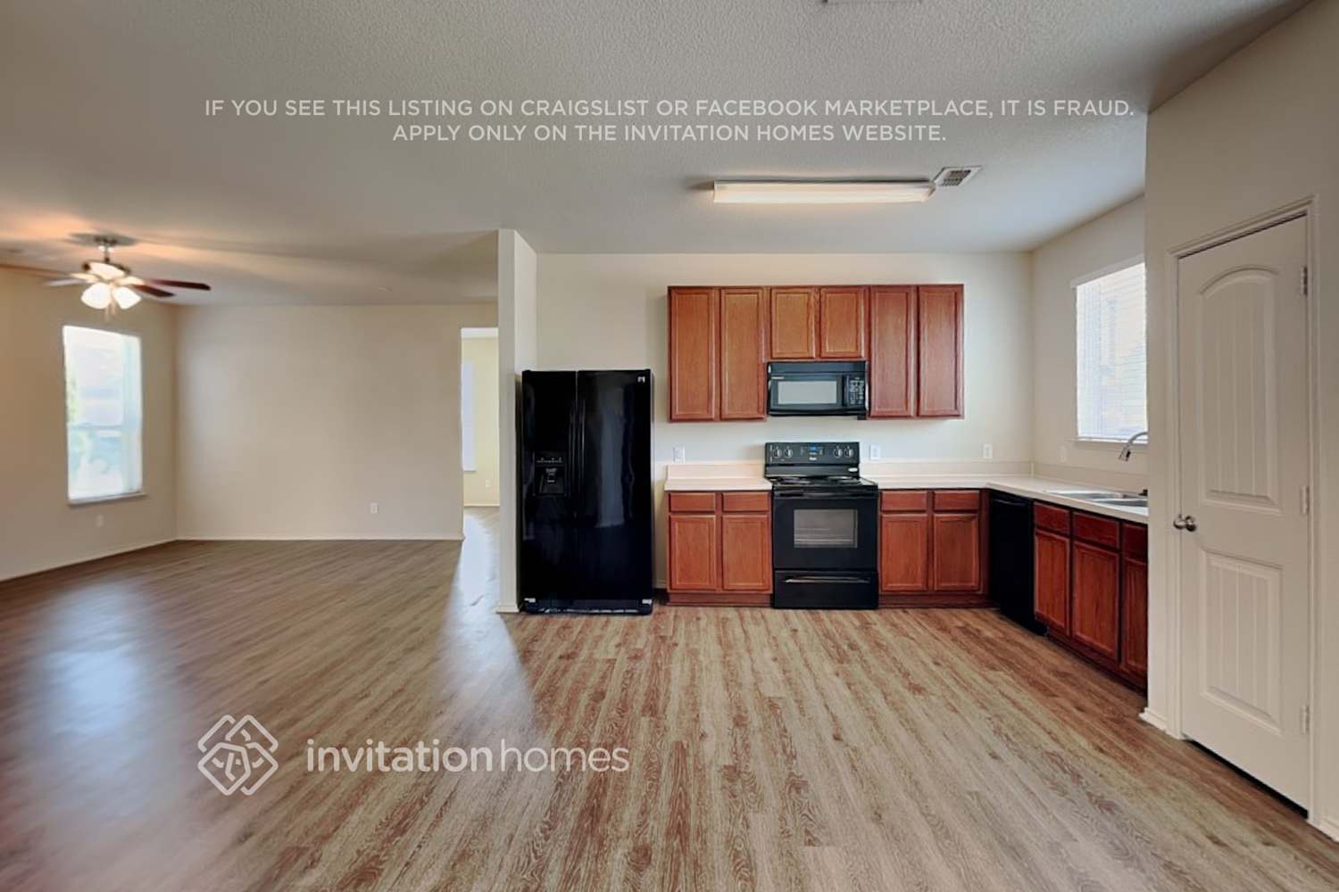 Building Photo - 2316 Windsor Farms Dr