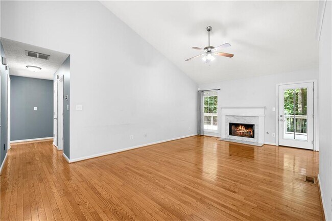 Building Photo - 3075 Dogwood Creek Pkwy NW