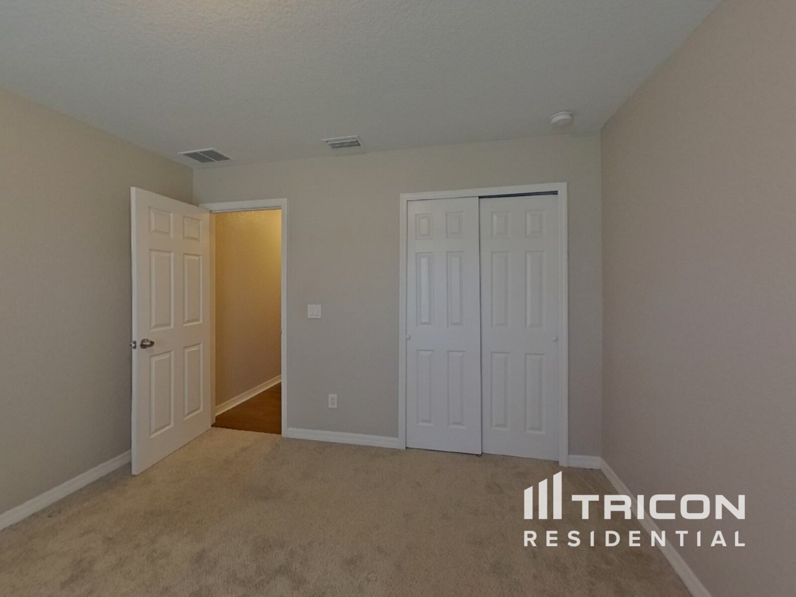 Building Photo - 1240 Fleetwood Dr NW