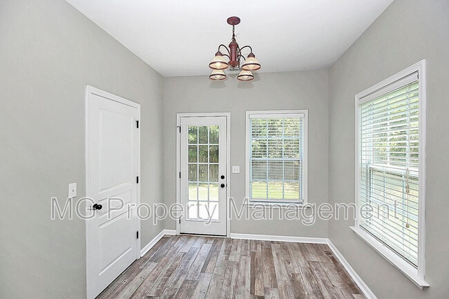 Building Photo - 162 Brookshire Dr