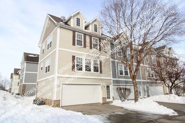 Primary Photo - 3052 SW Arlan Ln