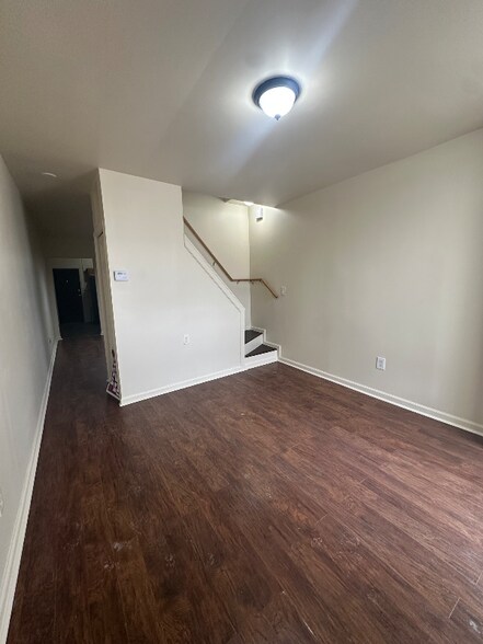 Building Photo - 3332 Frederick Ave