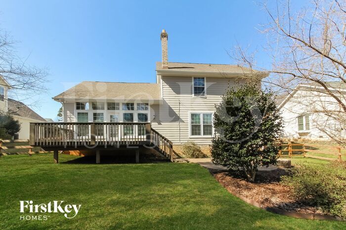 Building Photo - 150 Glynwater Dr