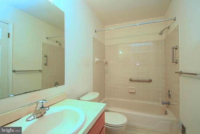 Building Photo - 109 Glennbrook Ct