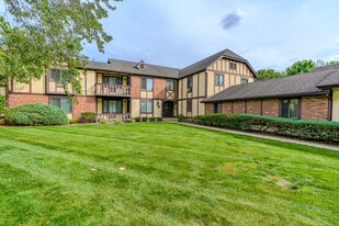 Building Photo - 19E Kensington Rd