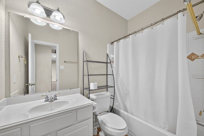 Building Photo - 11315 Riverstone Lake Ln