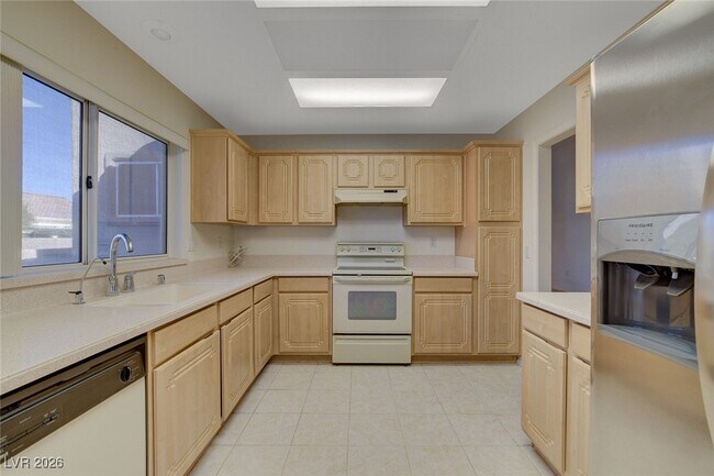 Building Photo - 8720 Pennystone Ave