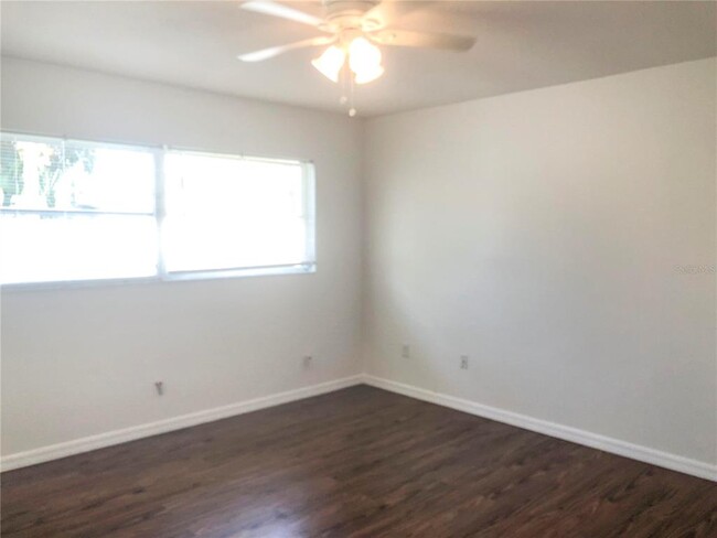 Building Photo - 8153 Boca Grande Ave