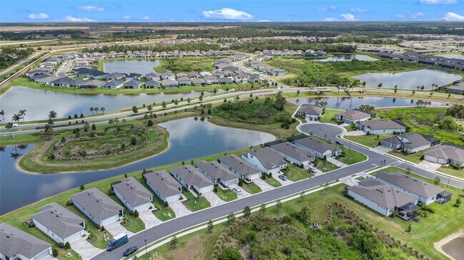 Building Photo - 10418 Spring Tide Wy