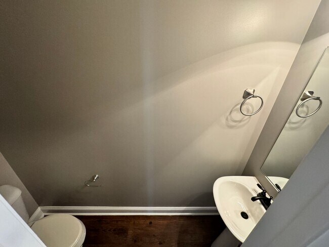 Building Photo - 3BR/2.5BA For Rent