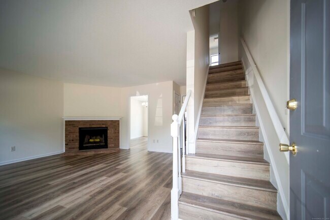 Building Photo - 183 Austin Ryer Ln