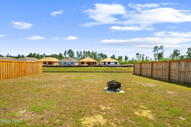 Building Photo - 7504 Delancey St