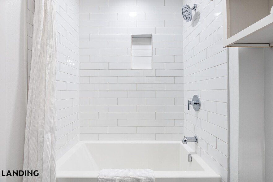 Building Photo - 5511 Caprock Smt Dr