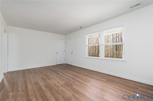 Building Photo - 2556 Dogtown Rd