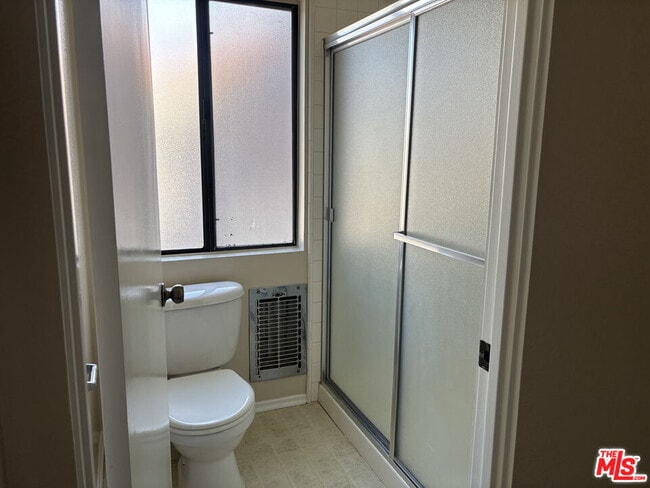 Building Photo - 4541 Alla Rd