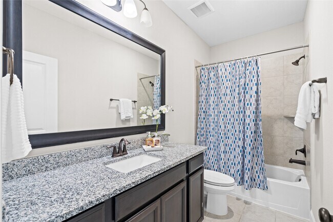 Building Photo - 23726 Pullin Market Dr