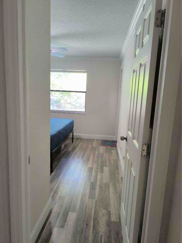 Building Photo - 4141 NW 114th Ave