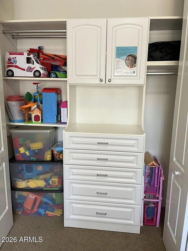 Building Photo - 12198 E Doubletree Ranch Rd