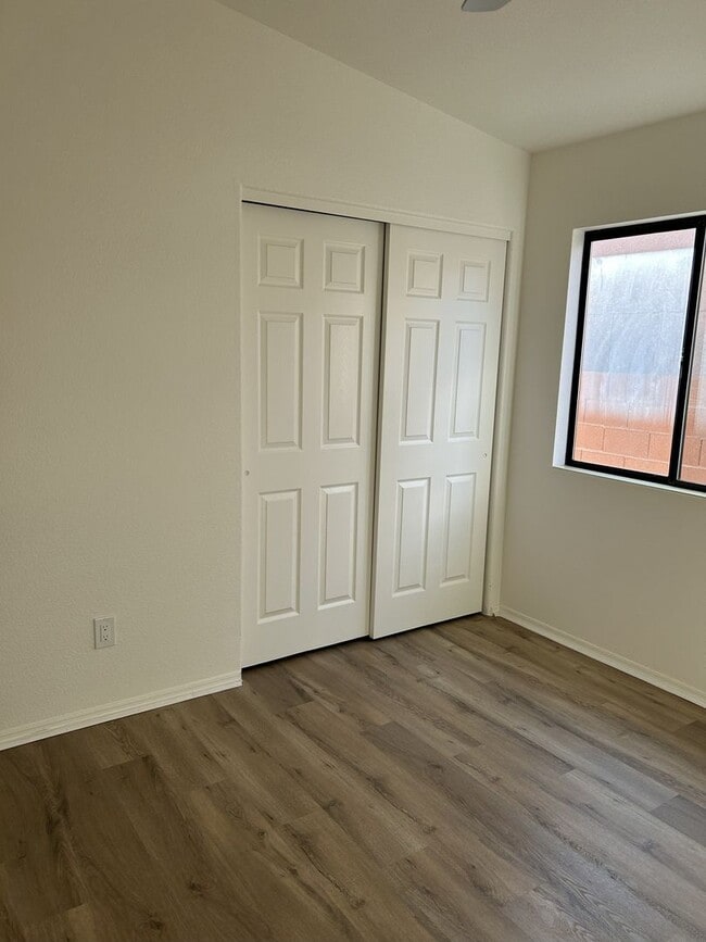 Building Photo - Unfurnished single story home in Villa Santa Rita Best Kept Secret.