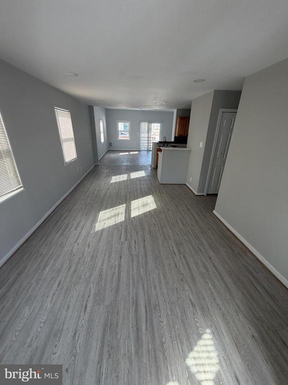 Building Photo - 7608 Leonard Dr