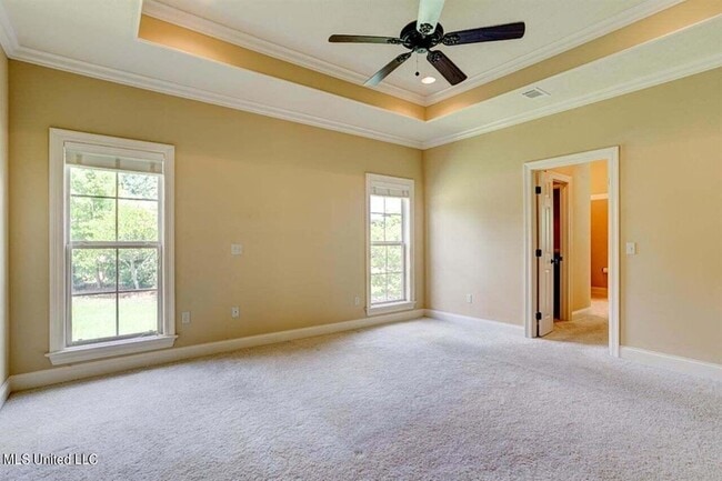 Building Photo - 143 Sonnett Cir