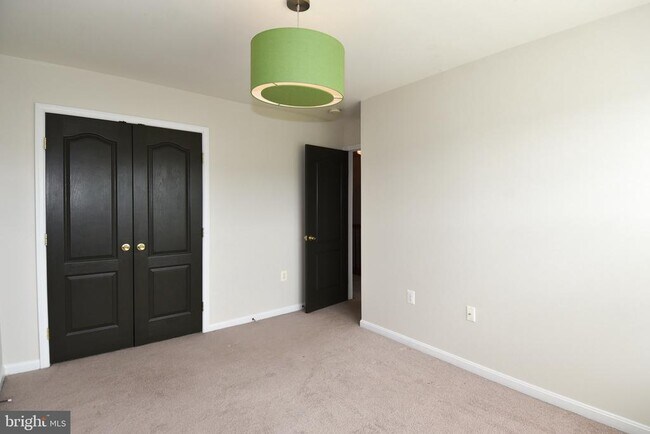 Building Photo - 15511 Kennett Square Way